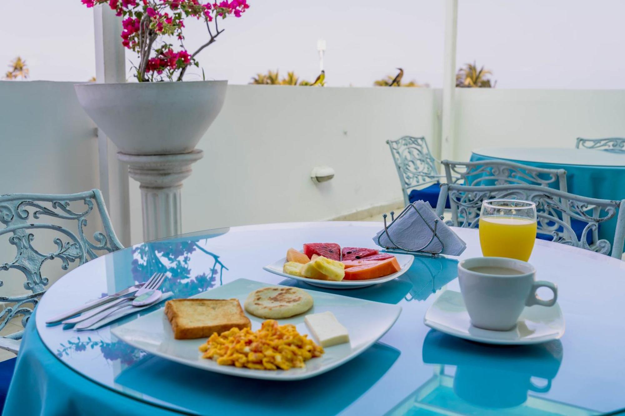 Hotel Coral Reef Cartagena Esterno foto